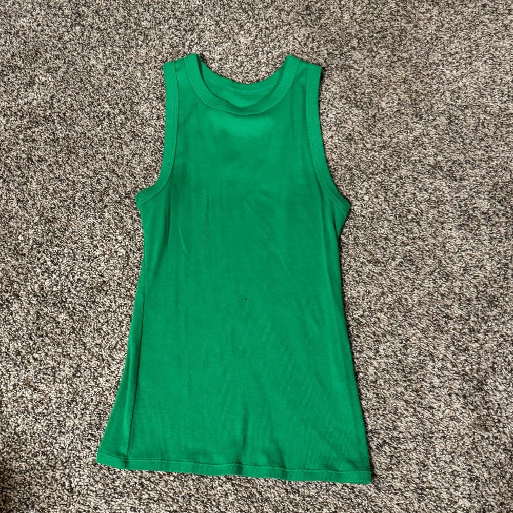 Ribbed Tank